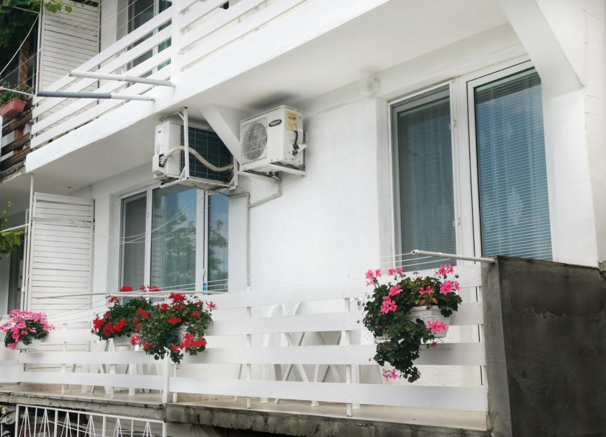 Амбър Апартамент И Стая За Гости Sozopol Phòng bức ảnh